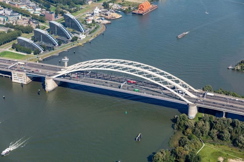 Aanbesteding vernieuwing Van Brienenoordbrug ondanks stikstofcrisis