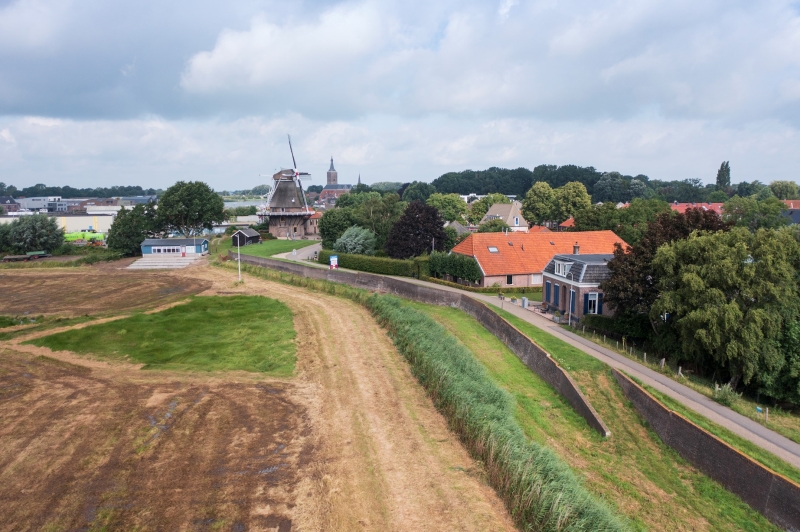 Eerste dijkrenovatie zonder emissie
